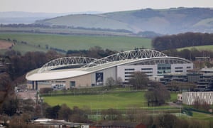 El estadio Amex de Brighton podría utilizarse como terreno neutral ya que está lejos de los centros urbanos densamente poblados