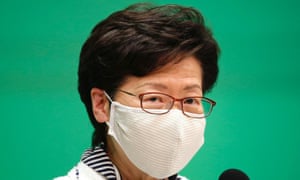 El CEO de Hong Kong, Carrie Lam, dijo que las primeras encuestas podrían haber 
