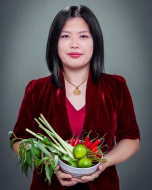 Mandy Yin, chef y propietaria de Sambal Shiok y Nasi Economy Rice, en el norte de Londres.