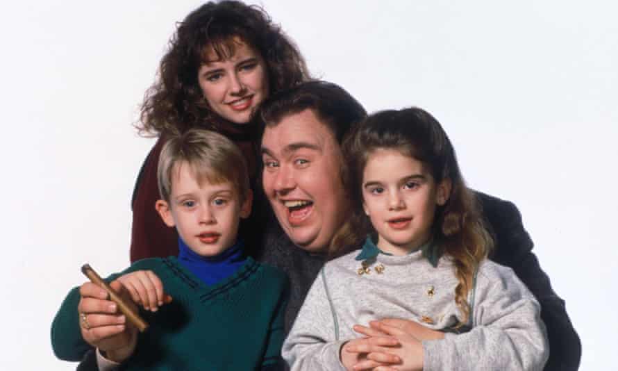 Los primeros años ... Gaby Hoffmann (derecha) con Jean Louisa Kelly, Macaulay Culkin y John Candy en un comercial de 1989 para Uncle Buck.